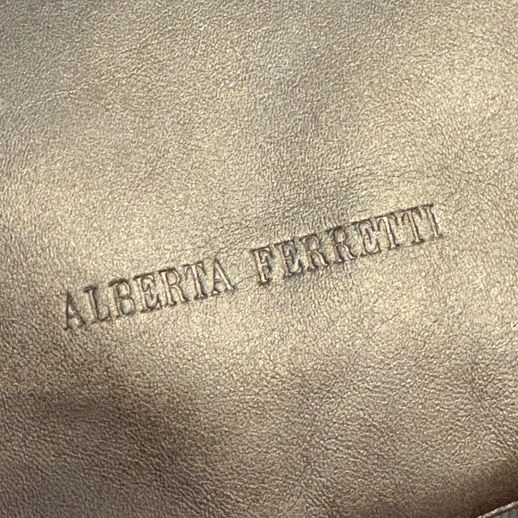 Alberta Ferretti Gold Backpack with Elegant Design - Picture 8 of 8